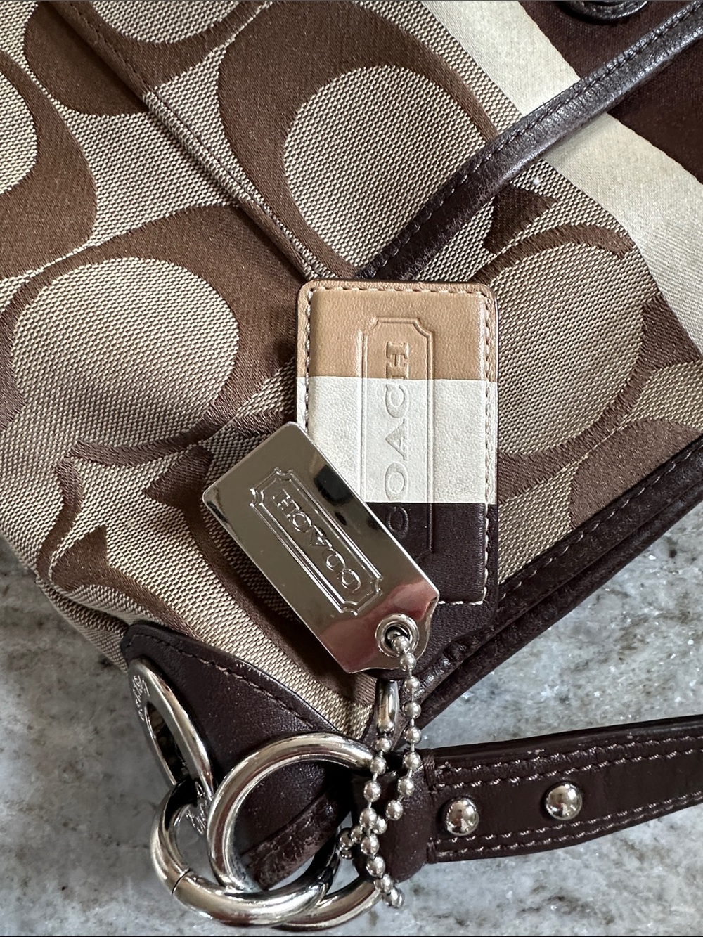 Vintage Coach Villager Canvas Hobo Bag in Khaki/Brown Stripe - Picture 7 of 7